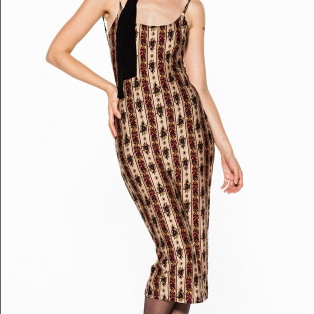 Novella Royale ✨ The Farrah Dress